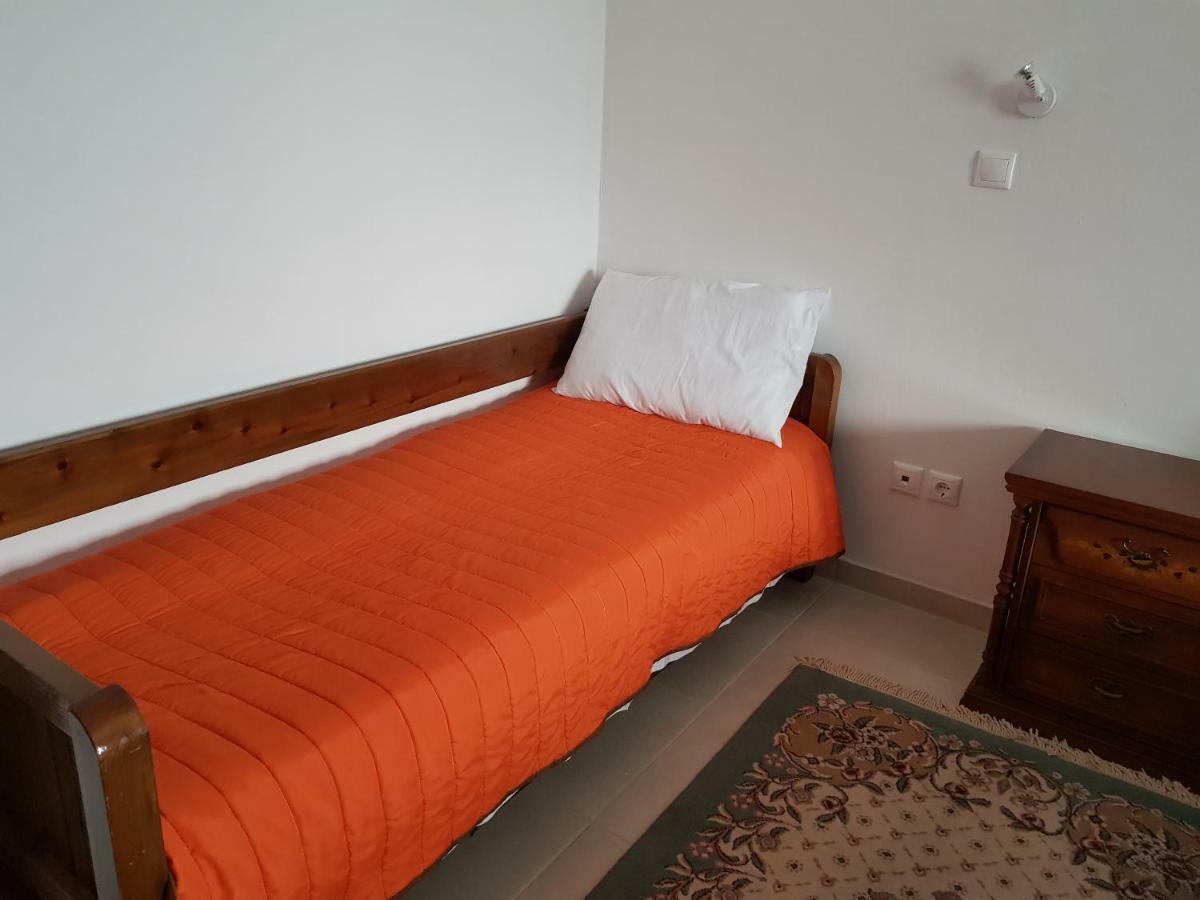 Petra & Elato Art Hotel Валтесинико Екстериор снимка